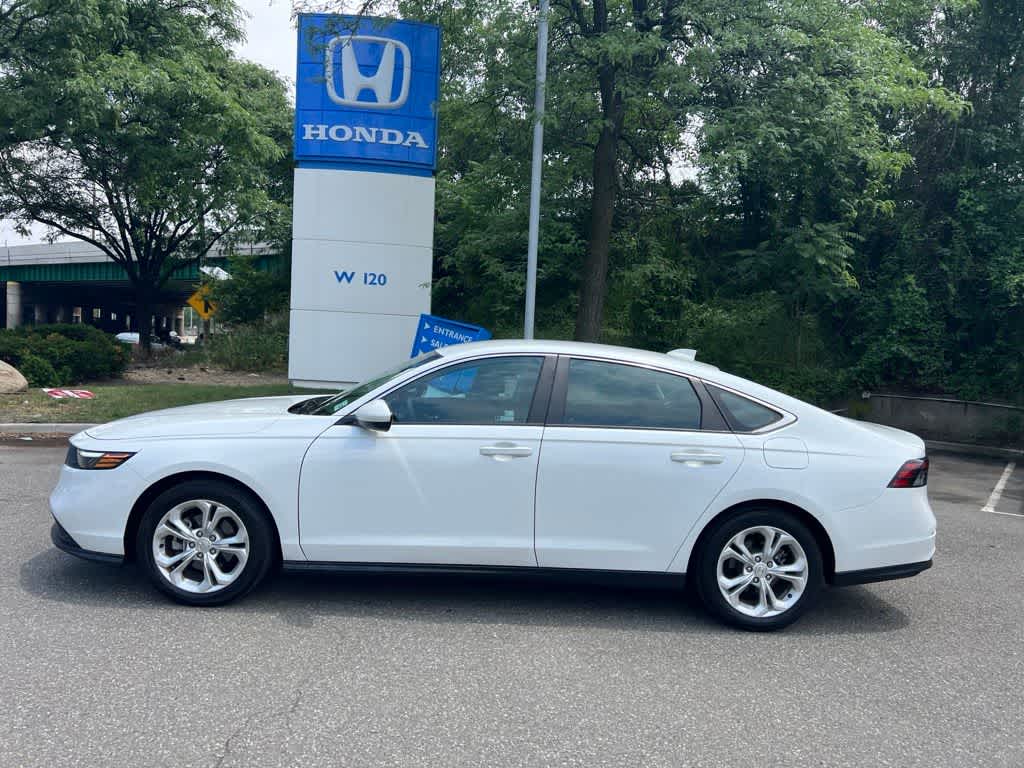 Thumbnail: 2023 Honda Accord - 5