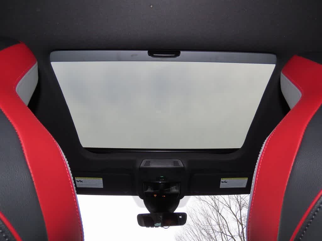 Thumbnail: 2024 Volkswagen Golf - 25