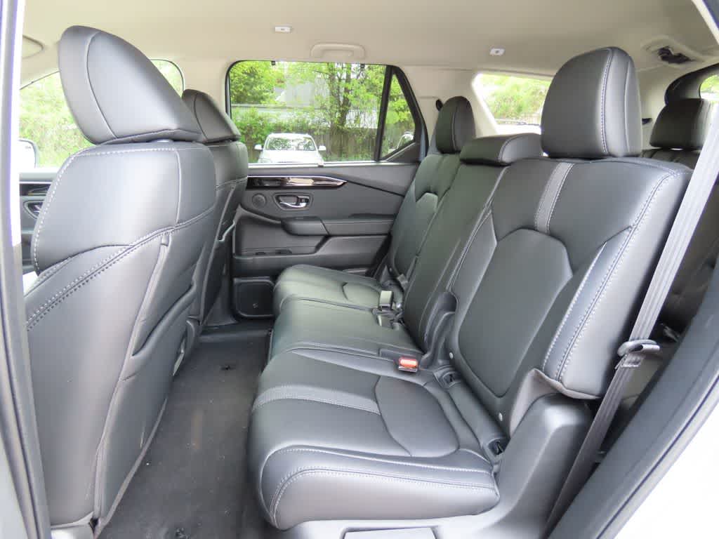 Thumbnail: 2026 Honda Pilot - 14