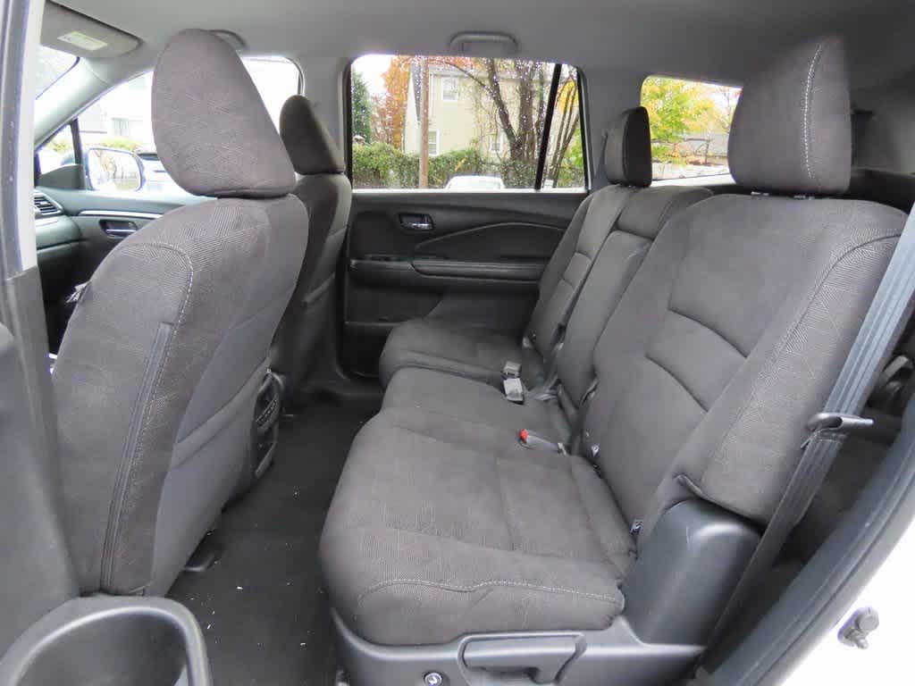 Thumbnail: 2020 Honda Pilot - 14