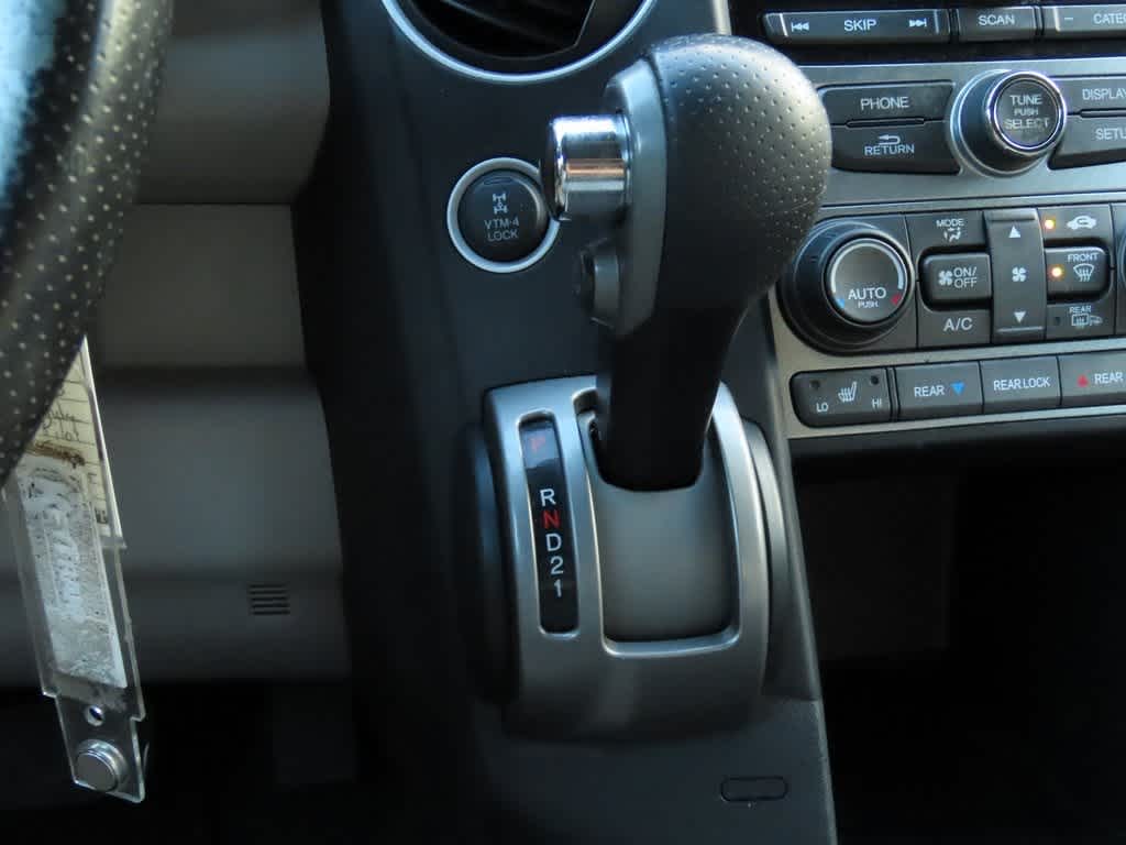 Thumbnail: 2013 Honda Pilot - 25