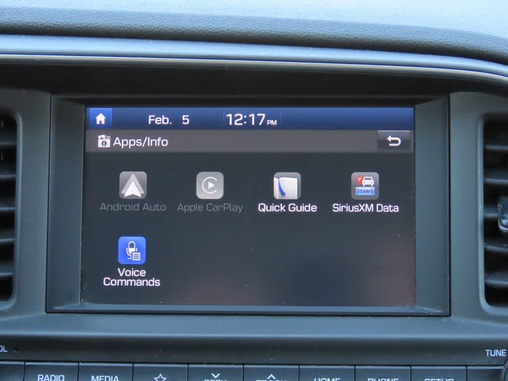 Thumbnail: 2020 Hyundai Elantra - 18