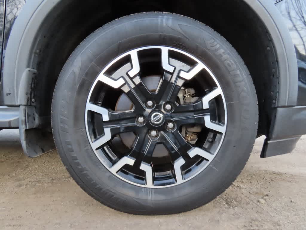 Thumbnail: 2019 Nissan Pathfinder - 10