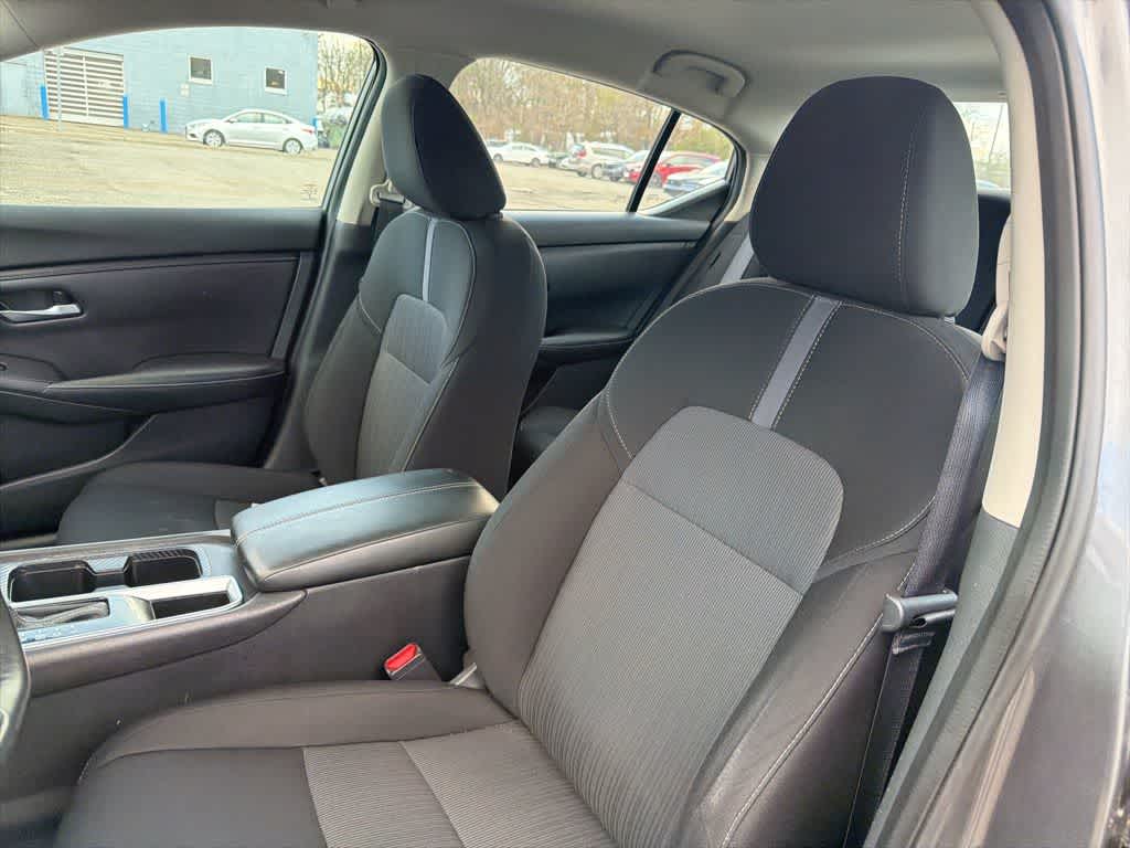 Thumbnail: 2023 Nissan Sentra - 38