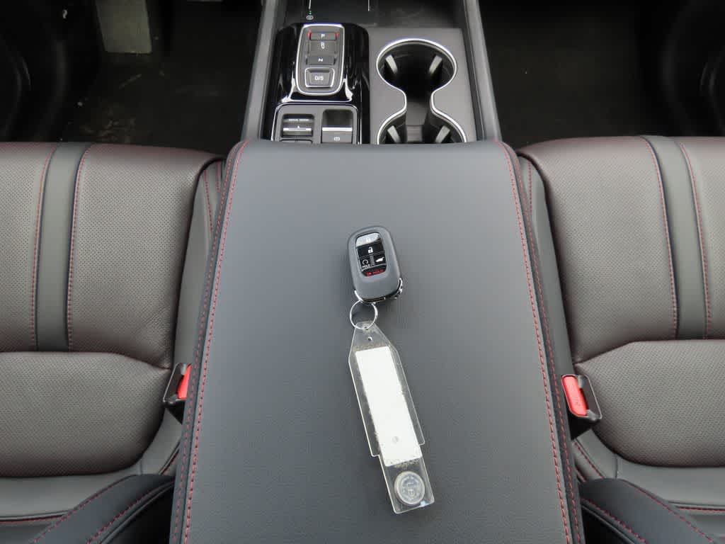 Thumbnail: 2026 Honda Pilot - 32