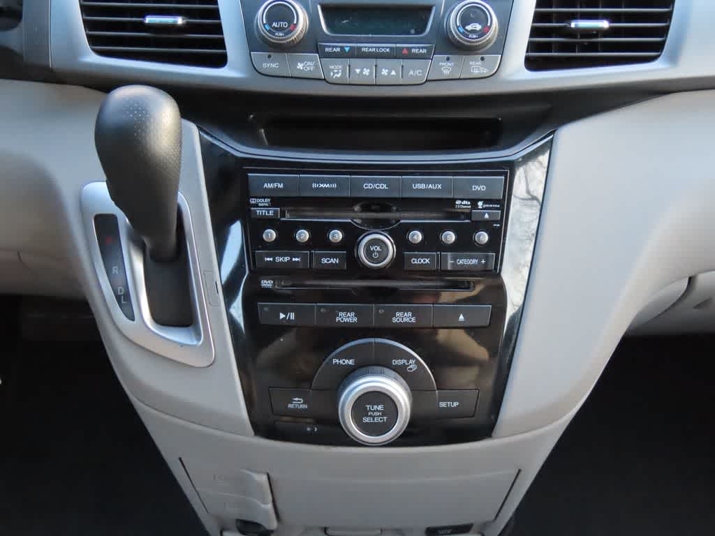 Thumbnail: 2011 Honda Odyssey - 24