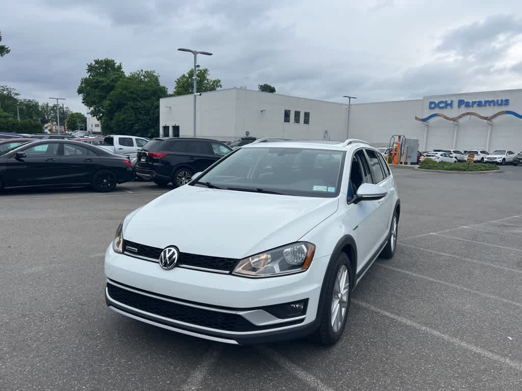 2017 Volkswagen Golf Alltrack SE 23