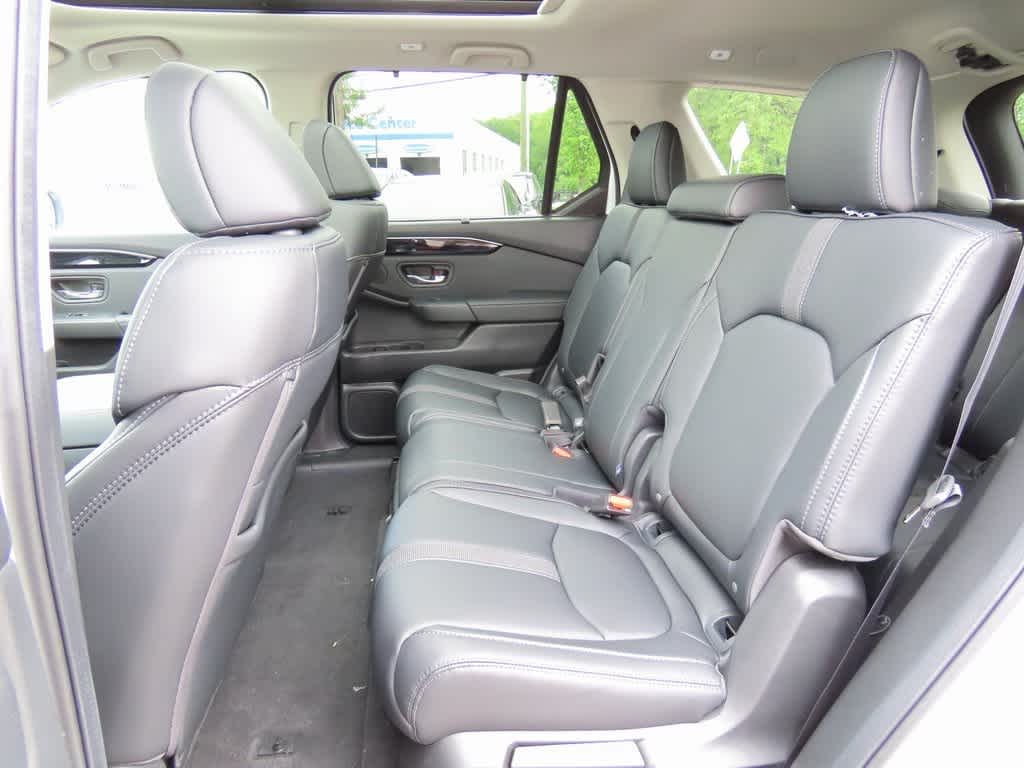 Thumbnail: 2025 Honda Pilot - 14