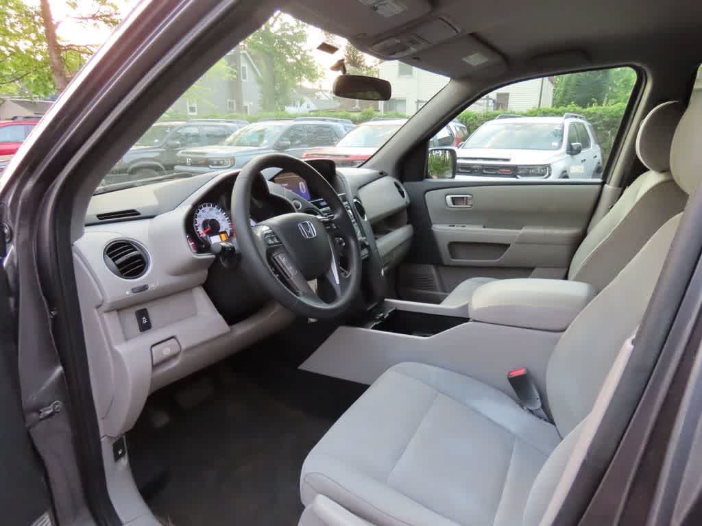 Thumbnail: 2015 Honda Pilot - 2