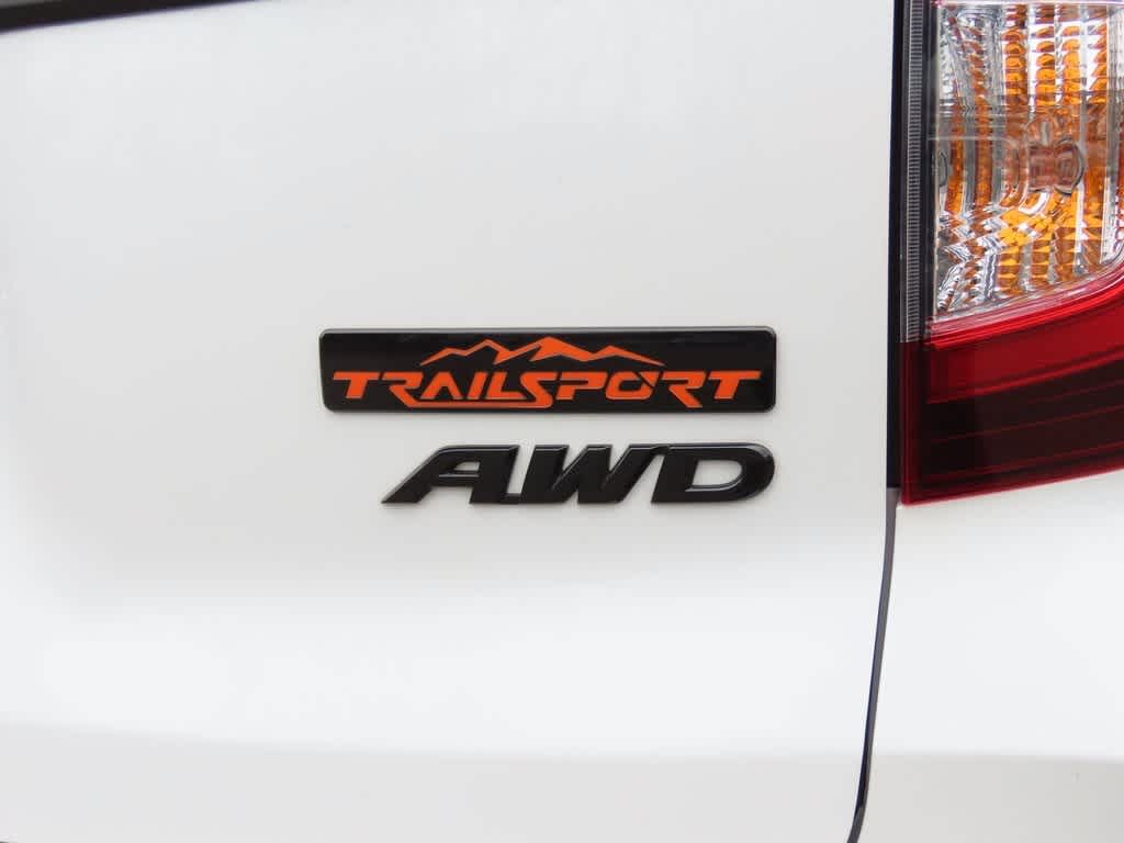 Thumbnail: 2023 Honda Passport - 8