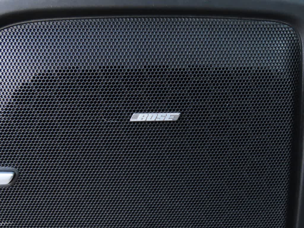 Thumbnail: 2012 Porsche Cayenne - 16