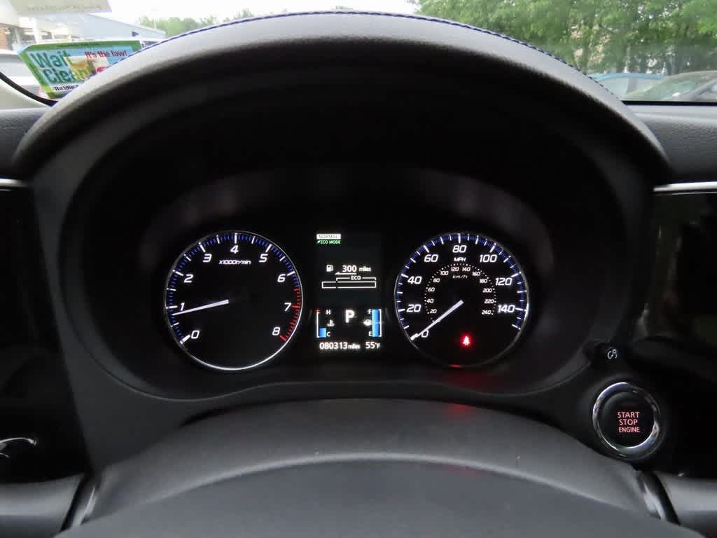 Thumbnail: 2016 Mitsubishi Outlander - 24