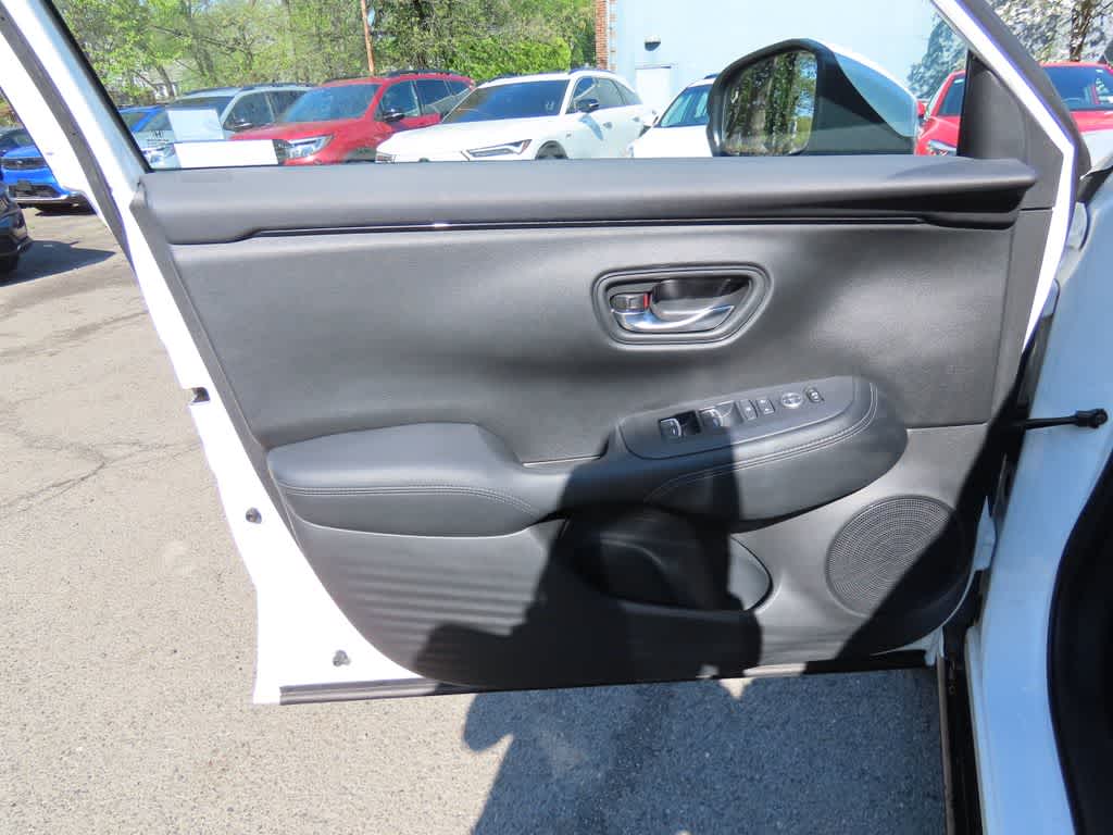 Thumbnail: 2023 Honda HR-V - 14