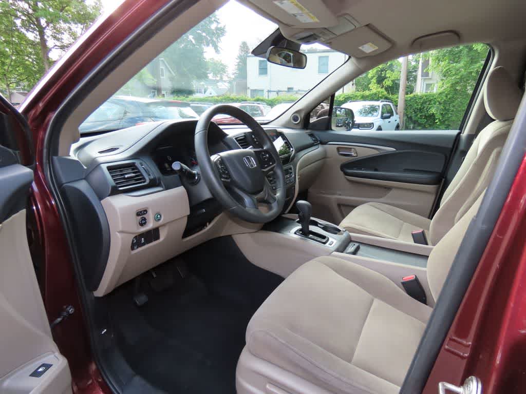 Thumbnail: 2019 Honda Pilot - 2