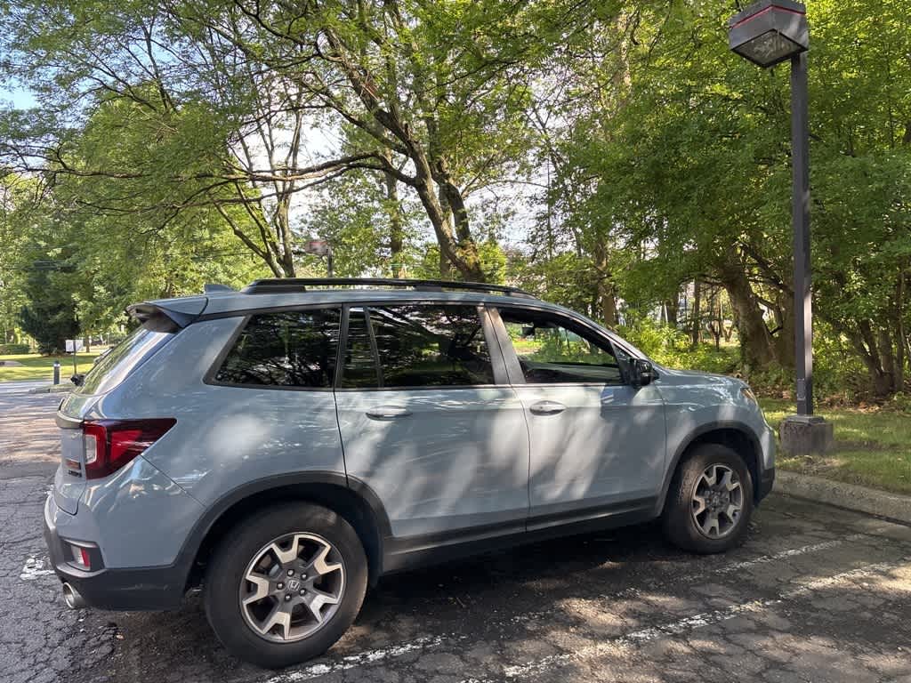 Thumbnail: 2023 Honda Passport - 10