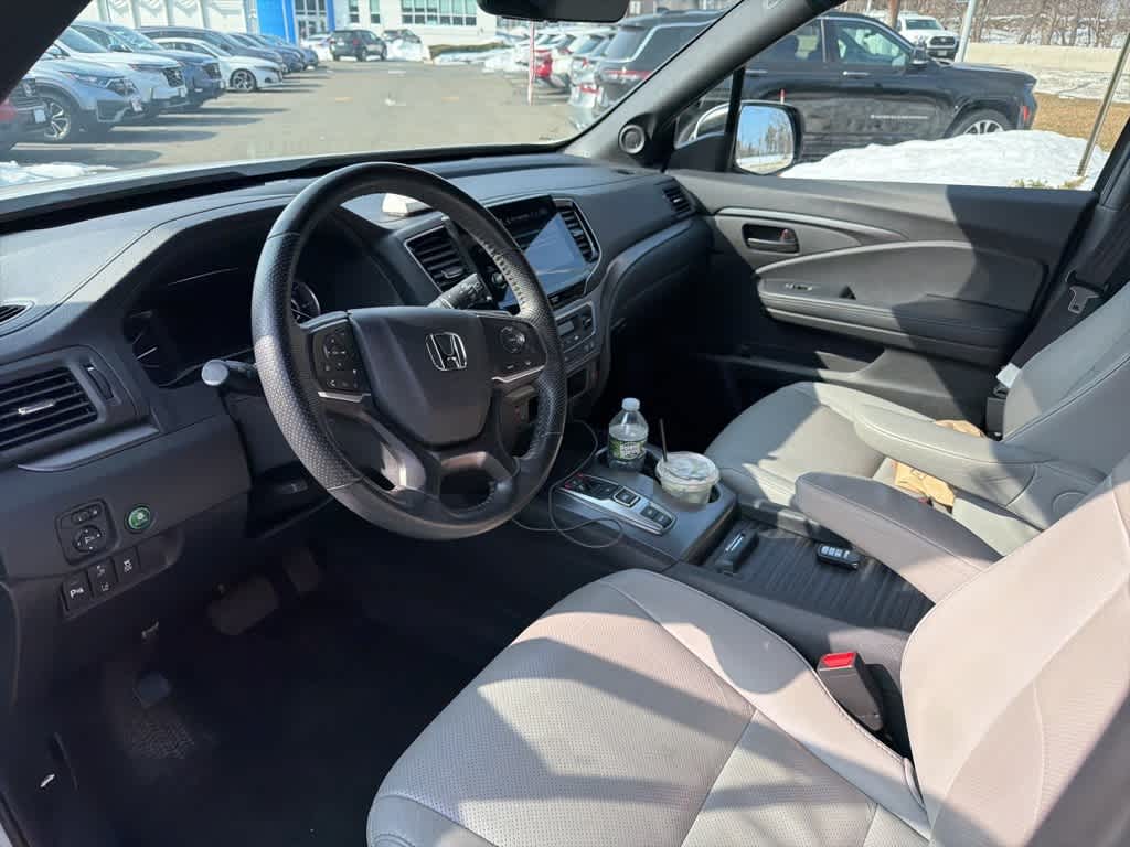 Thumbnail: 2023 Honda Passport - 27