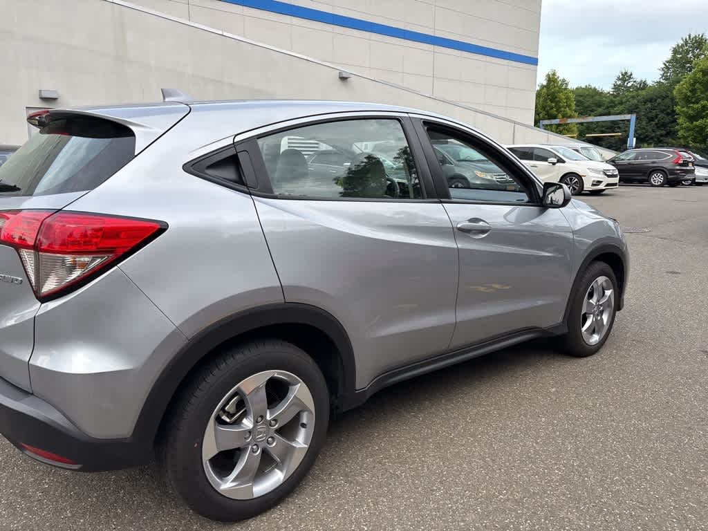 Thumbnail: 2022 Honda HR-V - 9