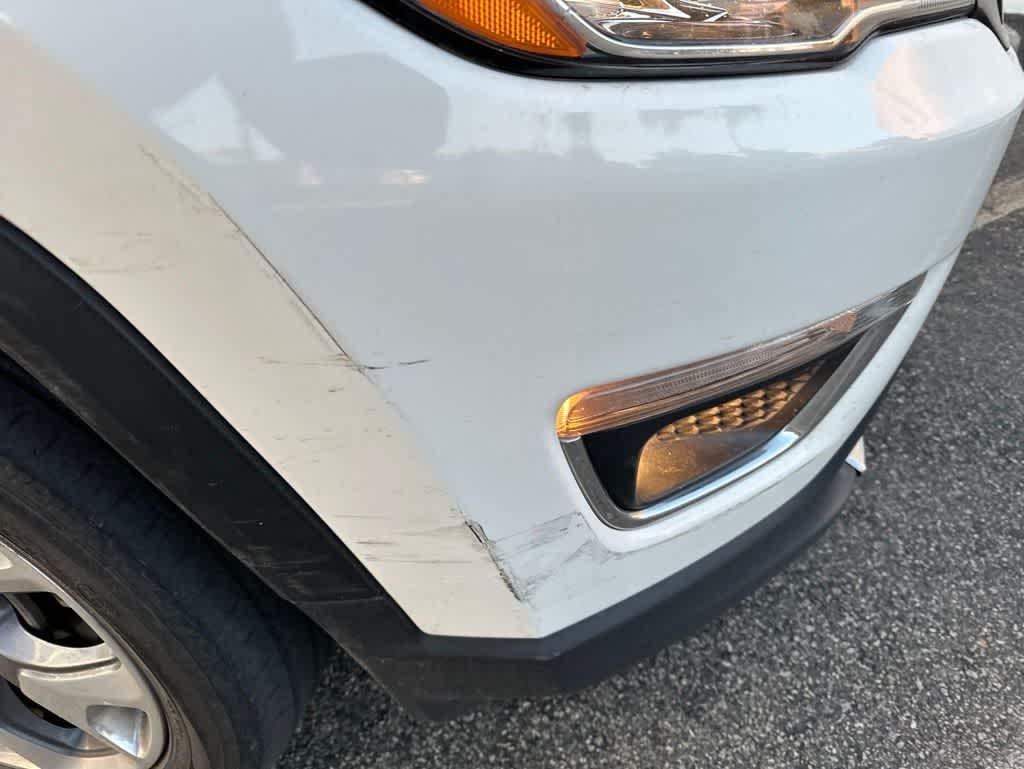 Thumbnail: 2021 Jeep Compass - 17