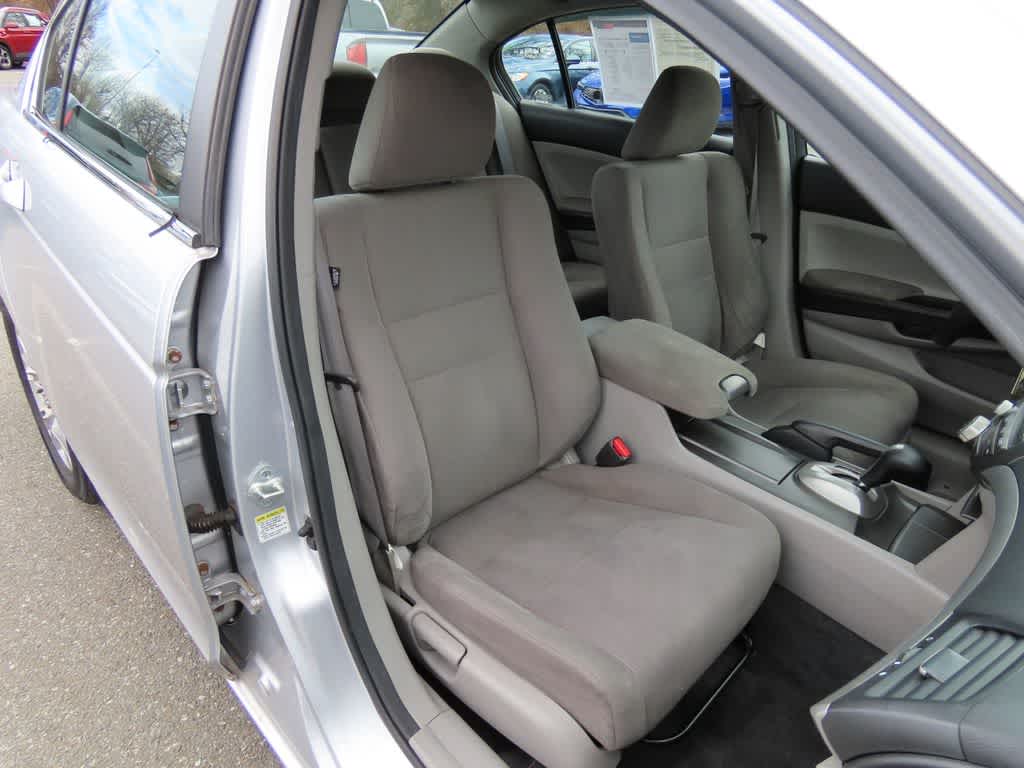 Thumbnail: 2011 Honda Accord - 15