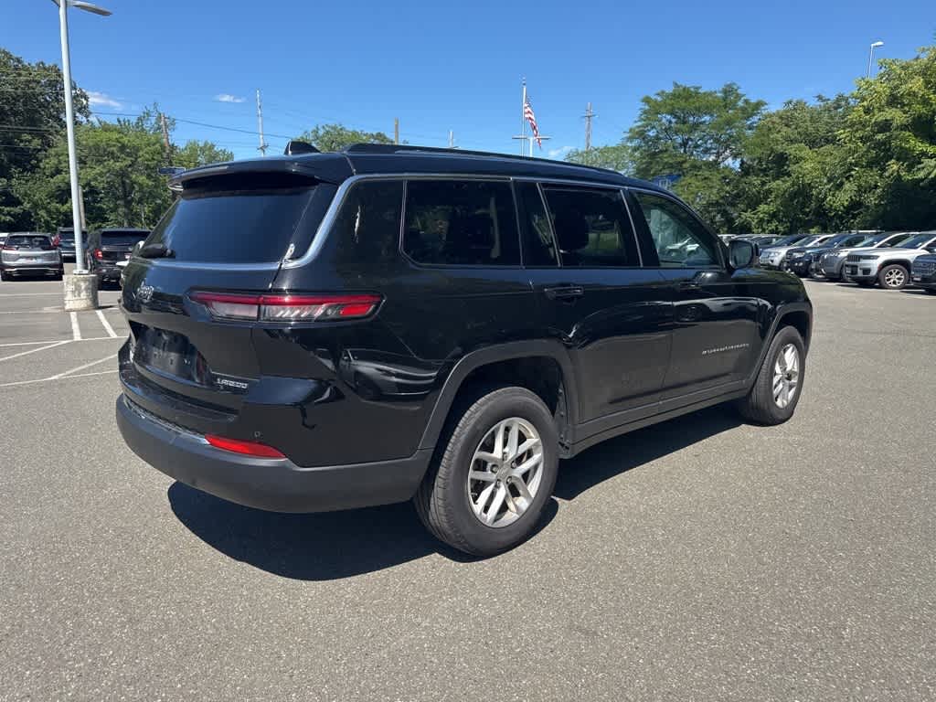 Thumbnail: 2022 Jeep Grand Cherokee - 22
