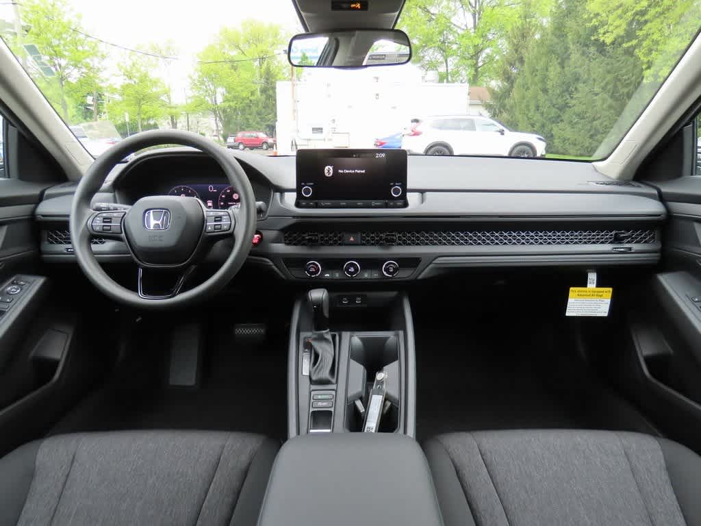 2025 Honda Accord LX 15