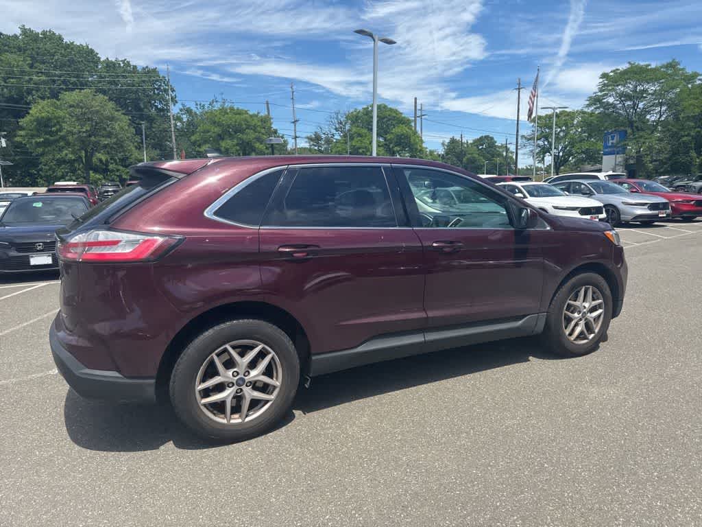 Thumbnail: 2021 Ford Edge - 14