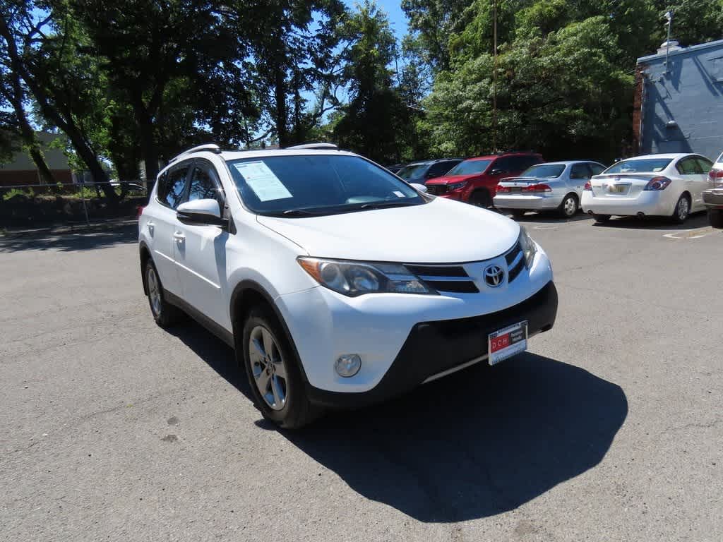Thumbnail: 2015 Toyota RAV4 - 5