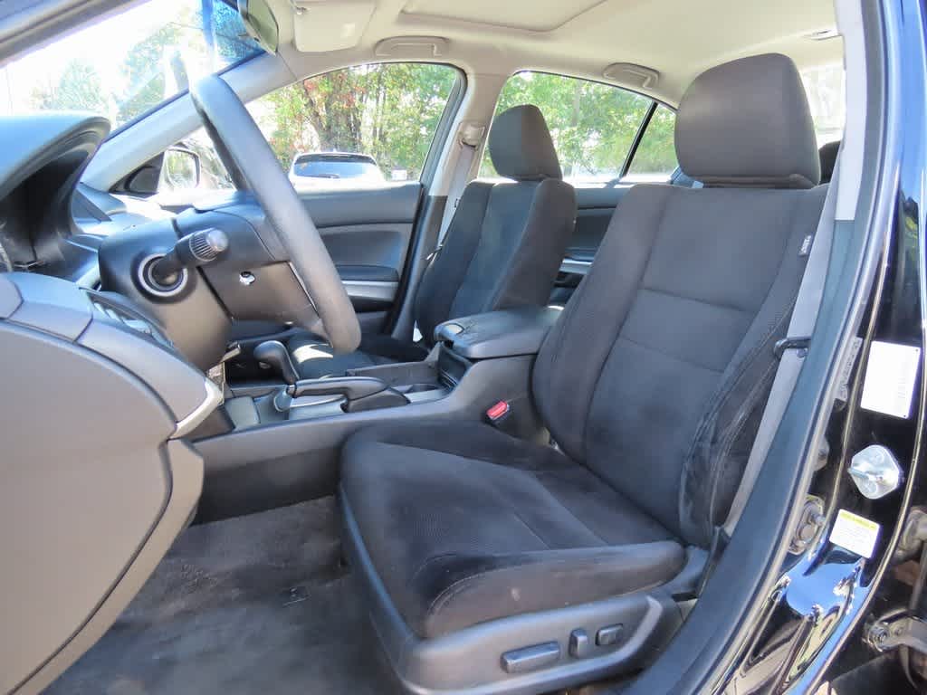 Thumbnail: 2010 Honda Accord - 10