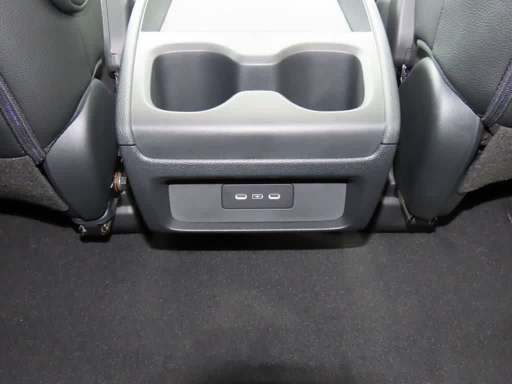 Thumbnail: 2026 Honda Odyssey - 25