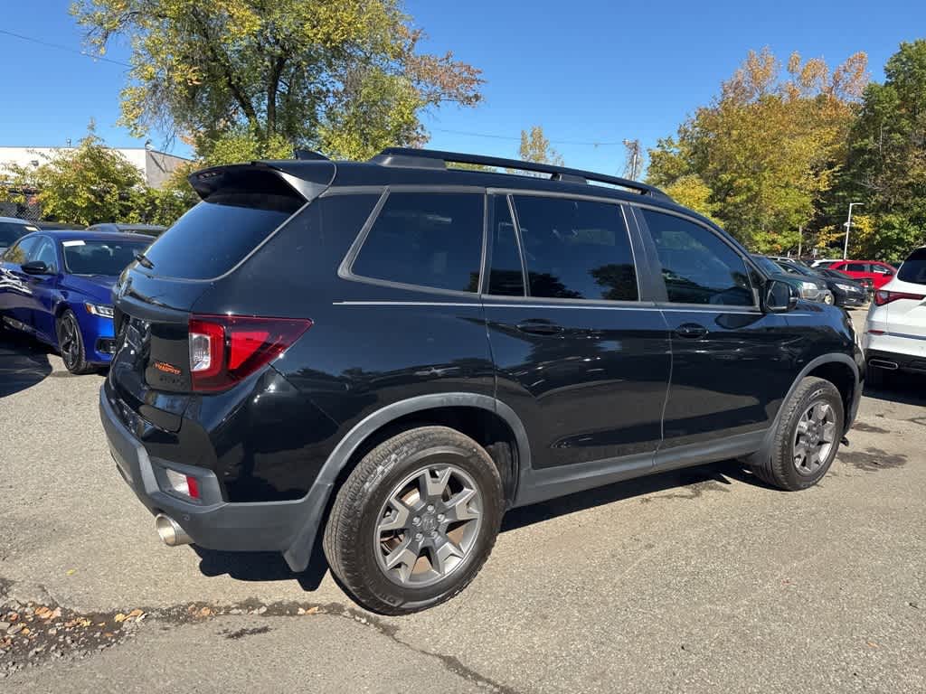 Thumbnail: 2023 Honda Passport - 14