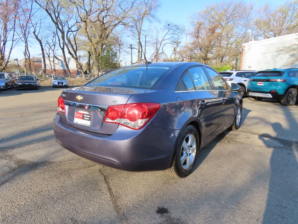 Thumbnail: 2014 Chevrolet Cruze - 4