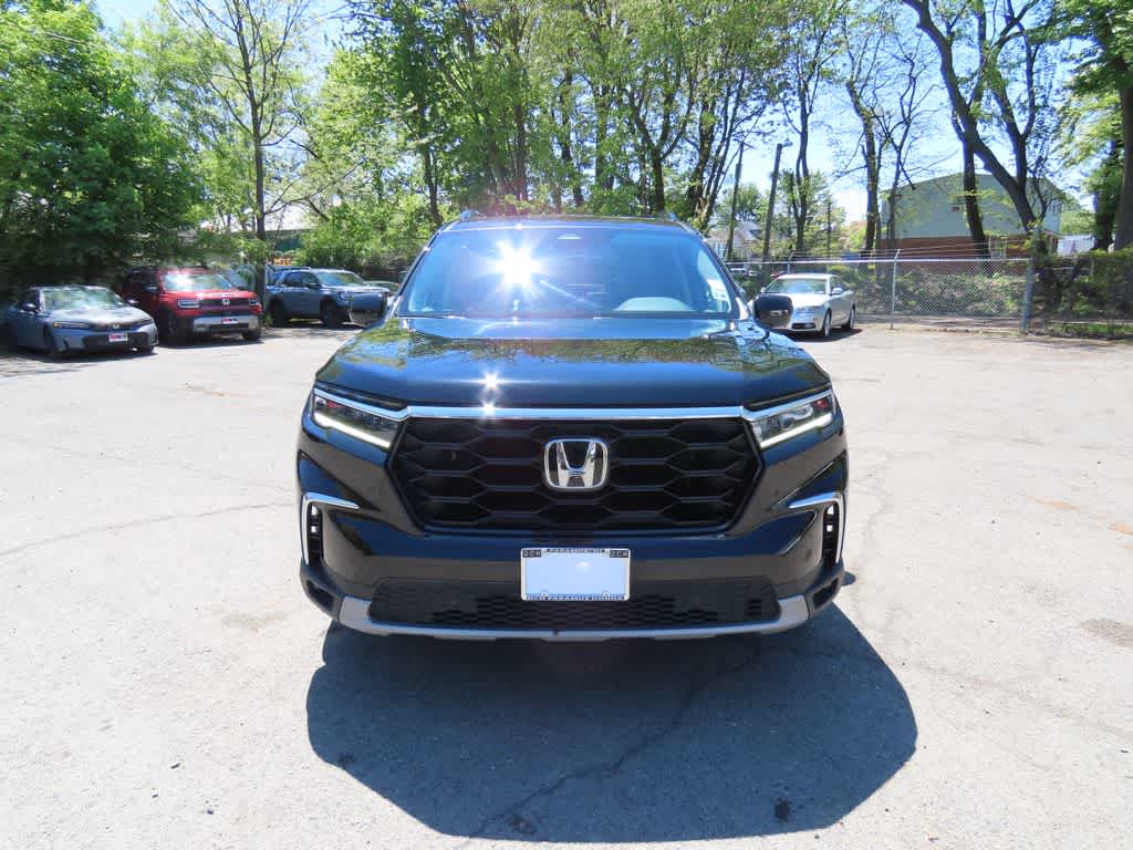 Thumbnail: 2023 Honda Pilot - 6