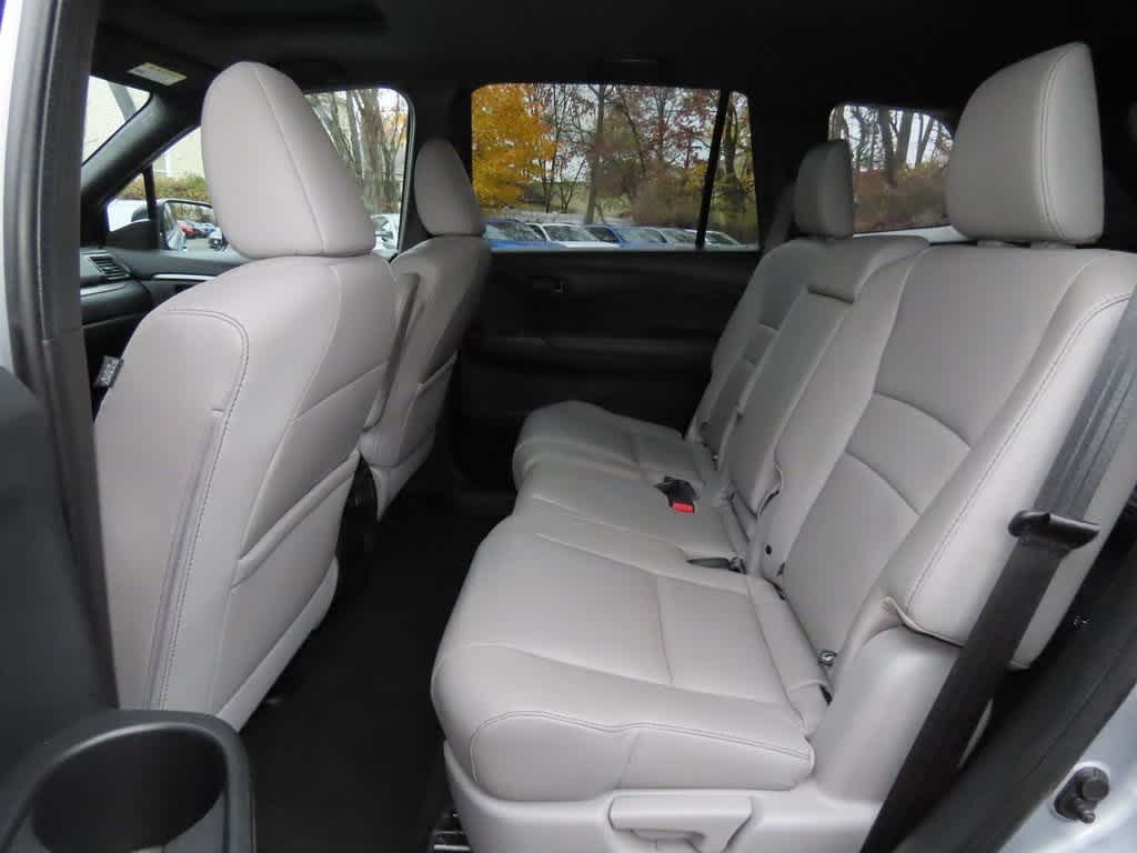 Thumbnail: 2023 Honda Passport - 12