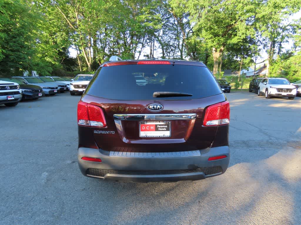 Thumbnail: 2013 Kia Sorento - 5