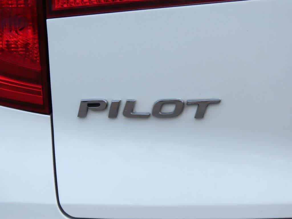 Thumbnail: 2018 Honda Pilot - 7