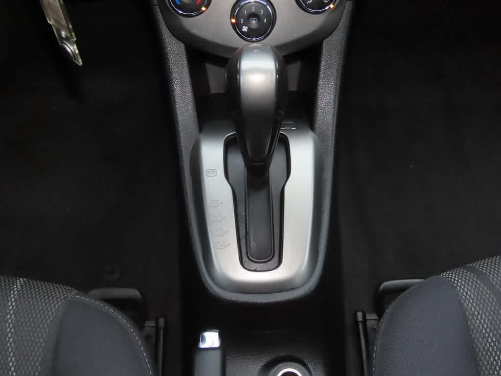 Thumbnail: 2014 Chevrolet Sonic - 20