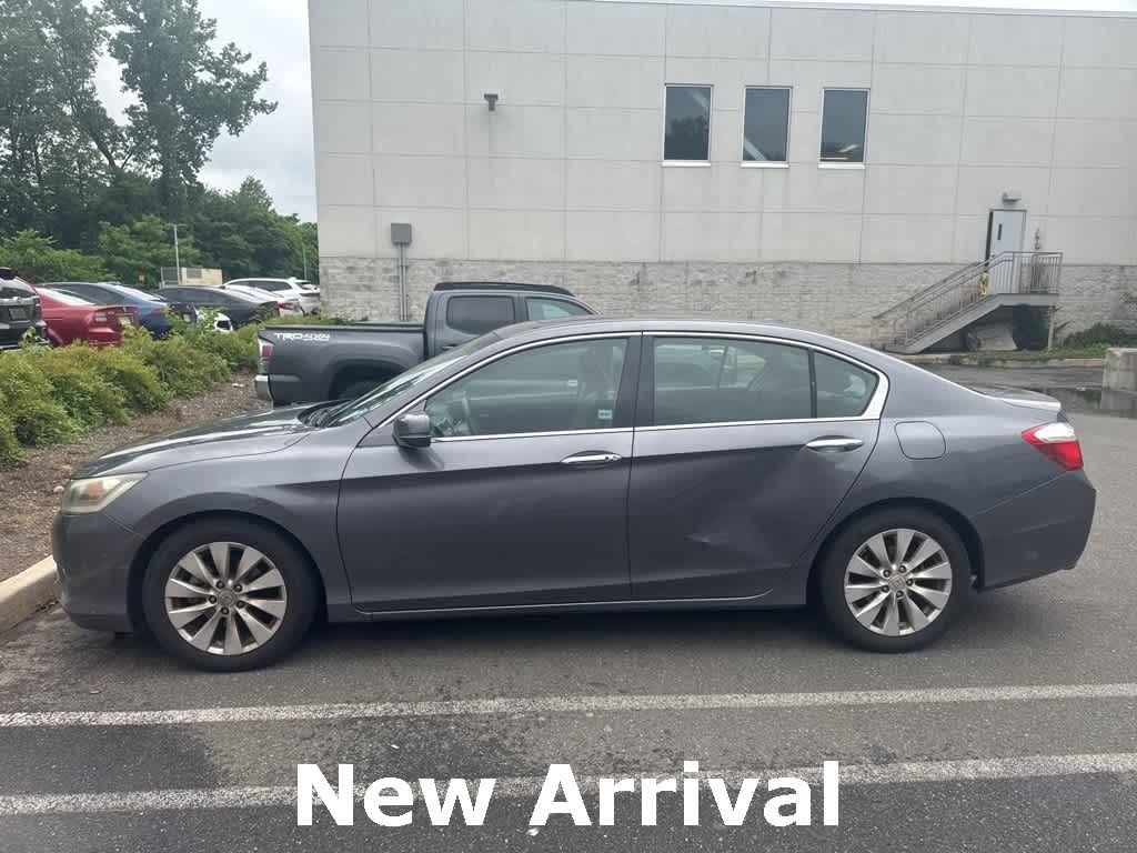 2013 Honda Accord EX-L Hero Image