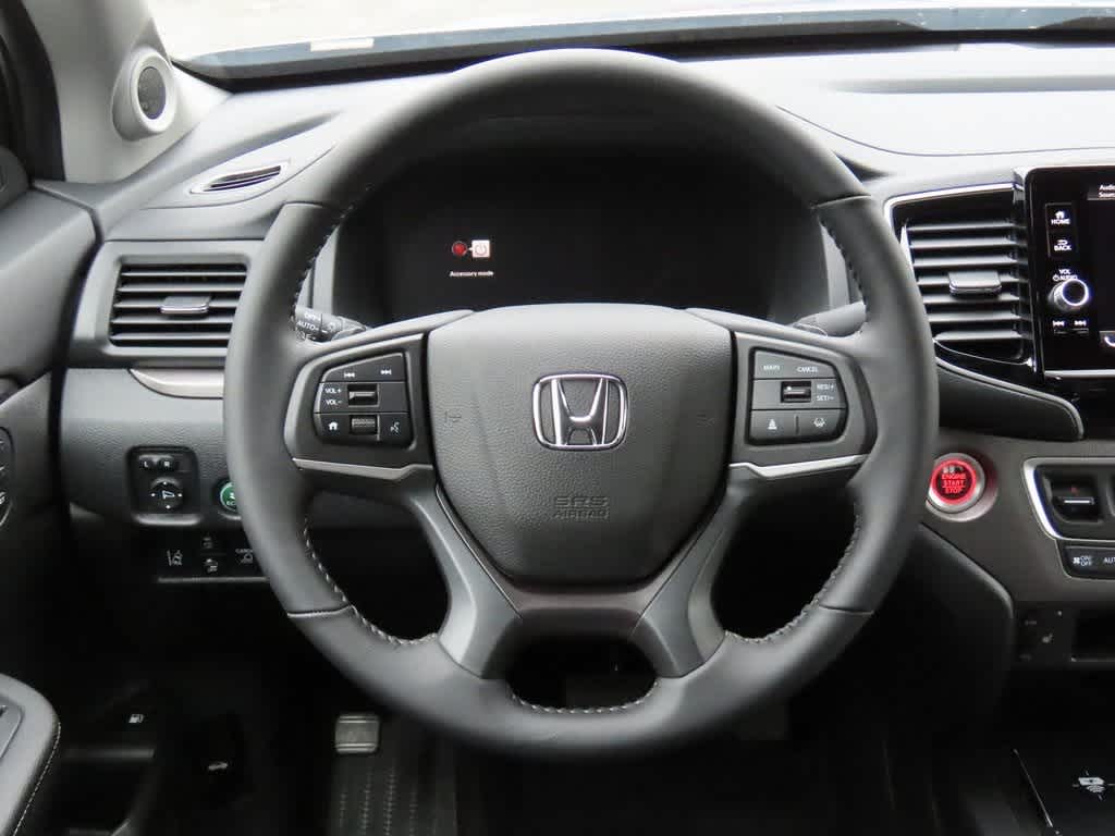 Thumbnail: 2025 Honda Ridgeline - 17