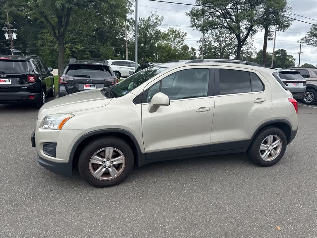 Thumbnail: 2016 Chevrolet Trax - 4