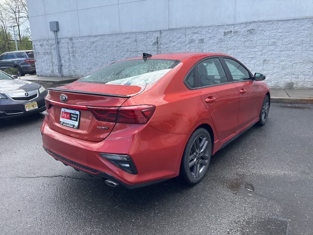 Thumbnail: 2021 Kia Forte - 15