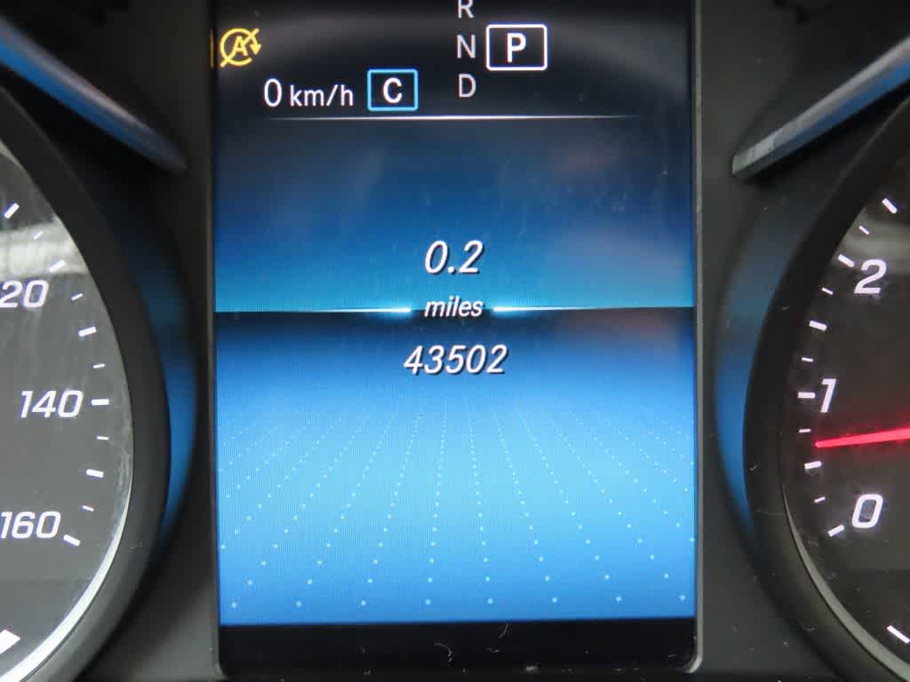 Thumbnail: 2021 Mercedes-Benz GLC - 25