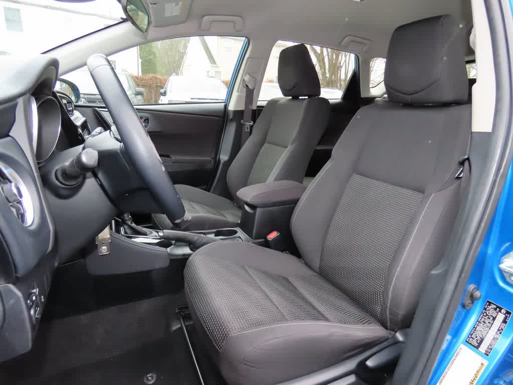 Thumbnail: 2017 Toyota Corolla iM - 12