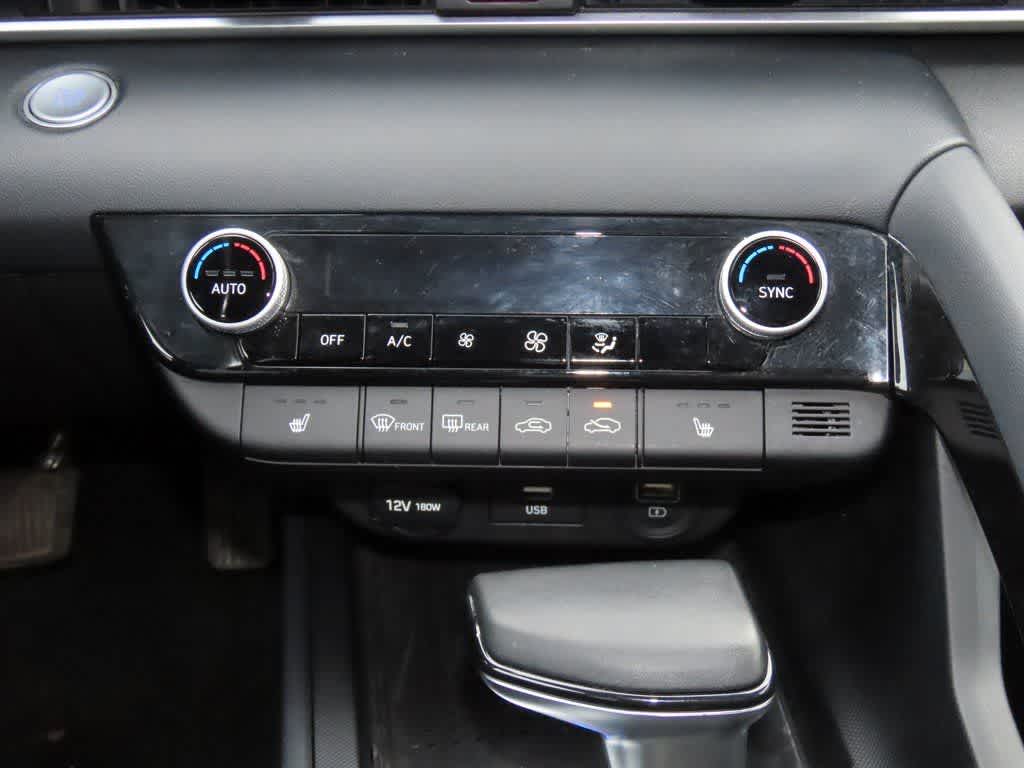 Thumbnail: 2022 Hyundai Elantra - 20