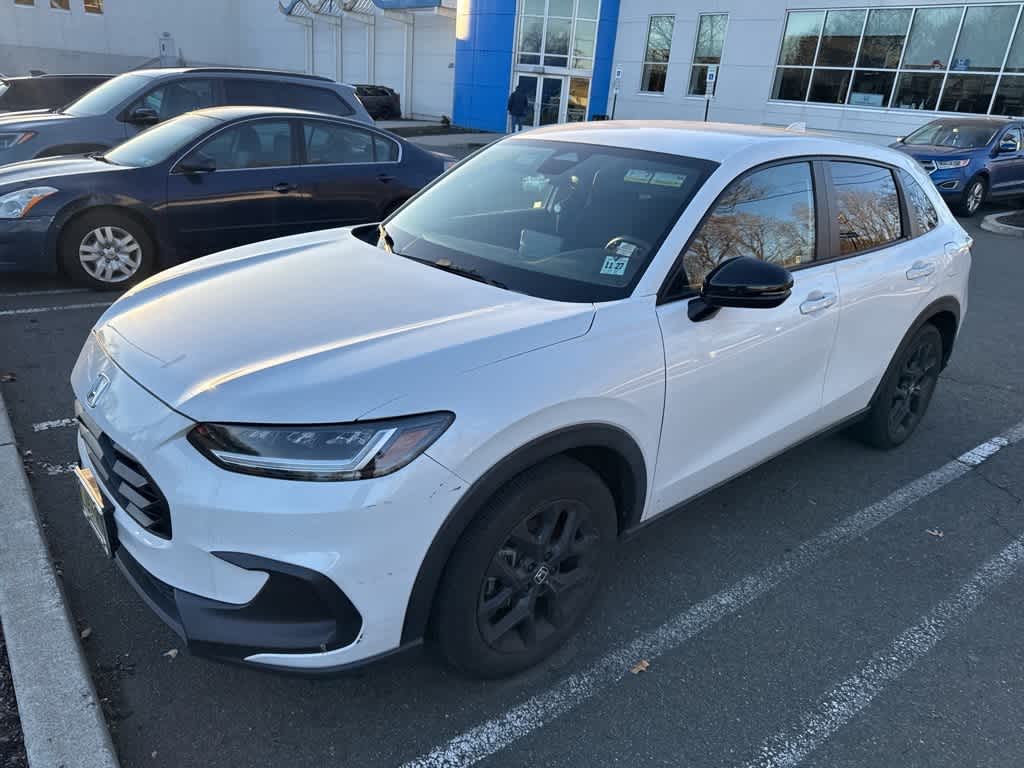 Thumbnail: 2023 Honda HR-V - 4