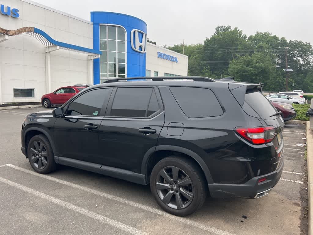 Thumbnail: 2024 Honda Pilot - 7