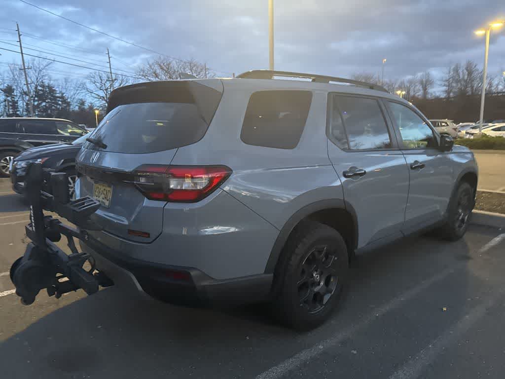 Thumbnail: 2023 Honda Pilot - 13