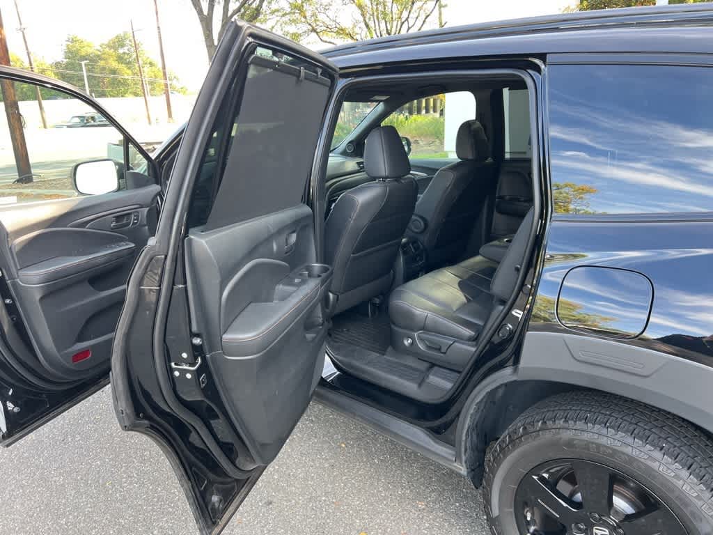 Thumbnail: 2022 Honda Pilot - 17
