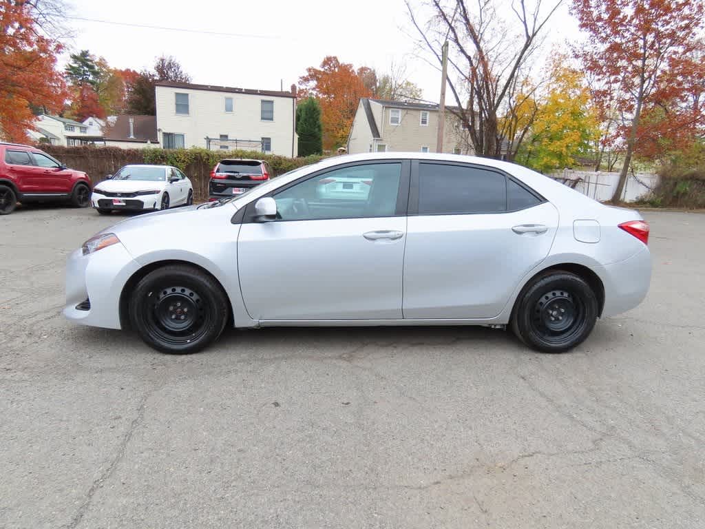 Thumbnail: 2019 Toyota Corolla - 3