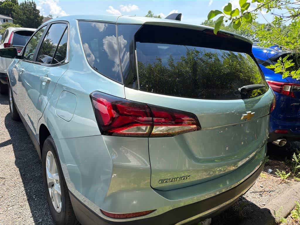 Thumbnail: 2022 Chevrolet Equinox - 15