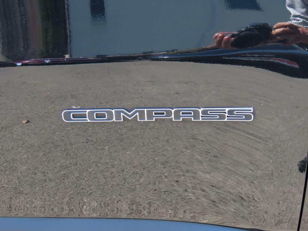 Thumbnail: 2022 Jeep Compass - 7